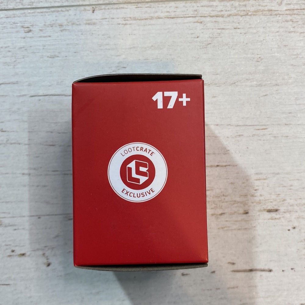 Loot Crate Exclusive Power Rangers Mini Figure Red - Picture 2 of 8